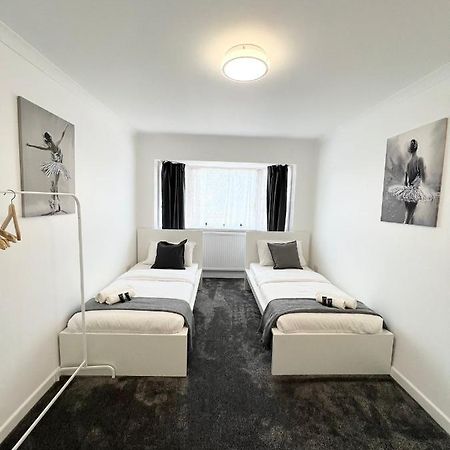 Stunning Flat In Greater London 호텔 외부 사진