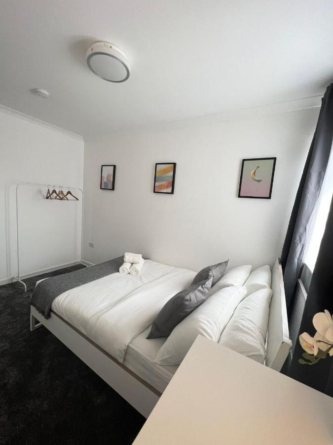 Stunning Flat In Greater London 호텔 외부 사진